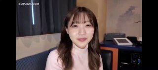 惊人的大学生在按摩过程中变得淘气